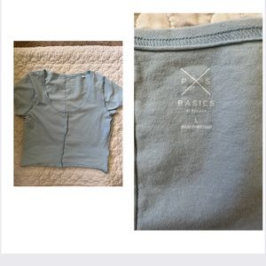 PacSun light blue crop top